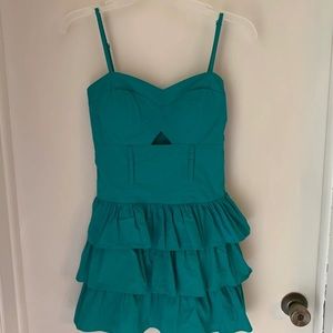 2b BeBe dress